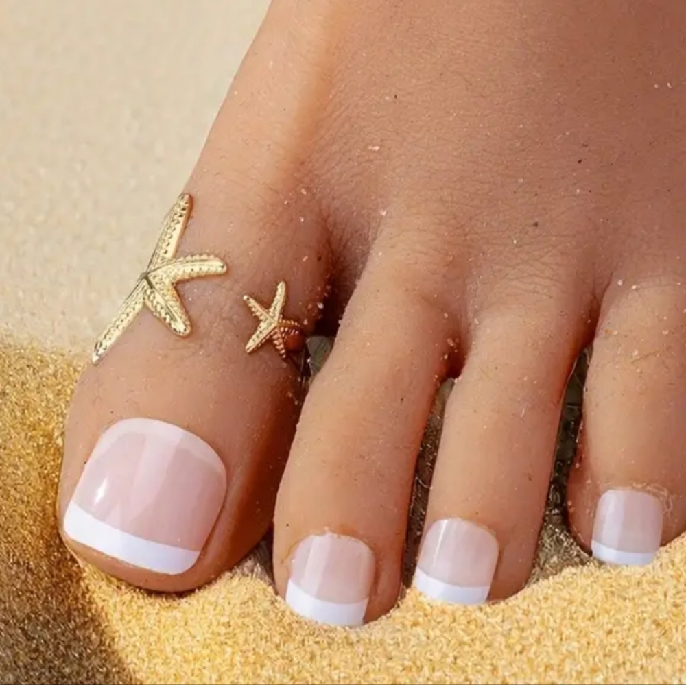 Gold Starfish Toe Ring